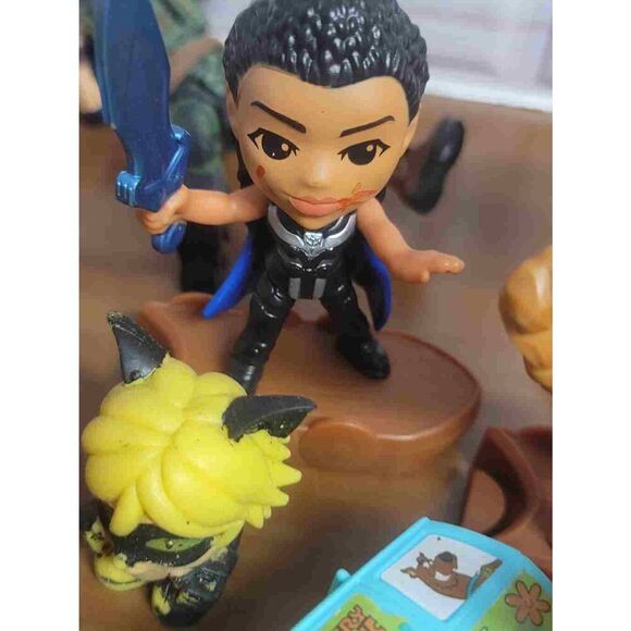 Toy Lot #A63 - Picture 7 of 8